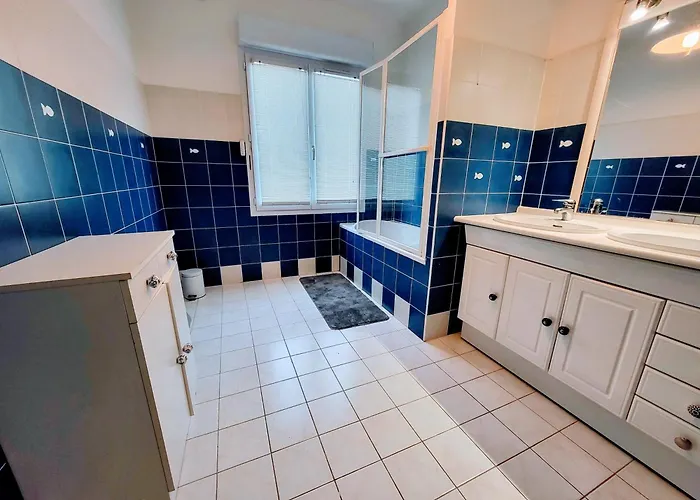 Ici Et Ailleurs, Entre Et Foret Villa