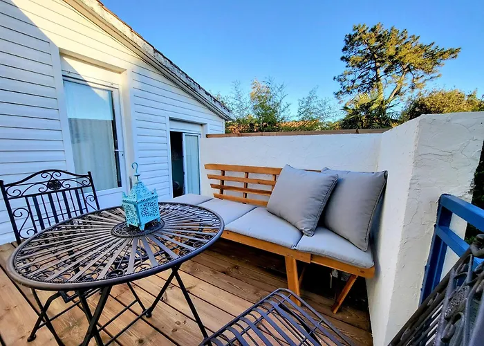 Ici Et Ailleurs, Entre Et Foret *